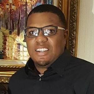 Meet your Posher, Adraine